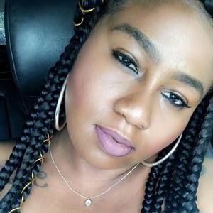 Meet your Posher, Quiana